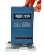 portables Rauheitsmessger�t TR-100  TTR-100
