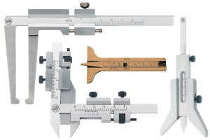 Verschiedene analoge Messschieber in Sonderformen für besondere Anforderungen. Hier finden Sie unter Anderem Messschieber zur Messung von Innennuten, Keilnuttiefen, zur Messung der Zahnweite und Zahndicke, sowie Schieblehren für 3 oder 5 schneidige Werkzeuge und für den Kfz-Bereich. Verschiedene analoge Messschieber in Sonderformen für besondere Anforderungen. Hier finden Sie unter Anderem Messschieber zur Messung von Innennuten, Keilnuttiefen, zur Messung der Zahnweite und Zahndicke, sowie Schieblehren für 3 oder 5 schneidige Werkzeuge und für den Kfz-Bereich.